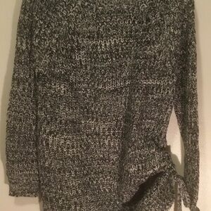 Urban Heritage Sweater